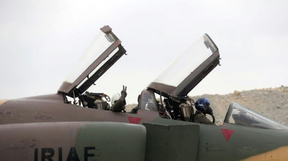 Ir&aacute;n revela su primera base subterr&aacute;nea para aviones de caza
