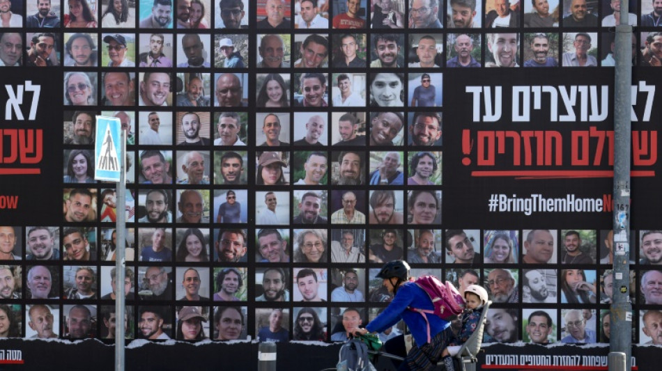 Israel confirma ter recebido nomes dos tr&ecirc;s ref&eacute;ns que Hamas libertar&aacute; no s&aacute;bado