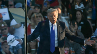 Harris wirft Trump Entw&uuml;rdigung von Pr&auml;sidentenamt durch Vulg&auml;rsprache vor