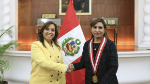 Suspenden por seis meses a la fiscal general de Per&uacute;