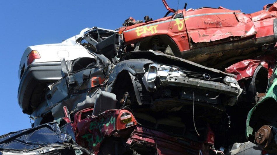 Umweltminister Schneider f&uuml;r mehr Recycling-Vorgaben f&uuml;r Autos