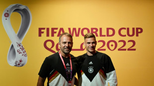 Flick schlie&szlig;t Positionswechsel f&uuml;r Kimmich nicht mehr aus