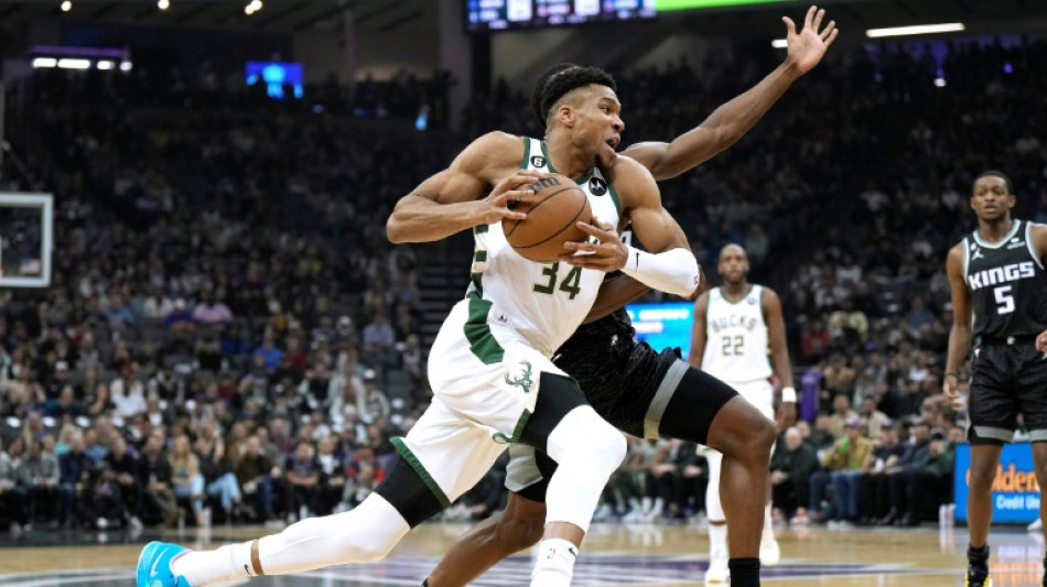 Antetokounmpo return sparks Bucks over Kings, Celtics upset