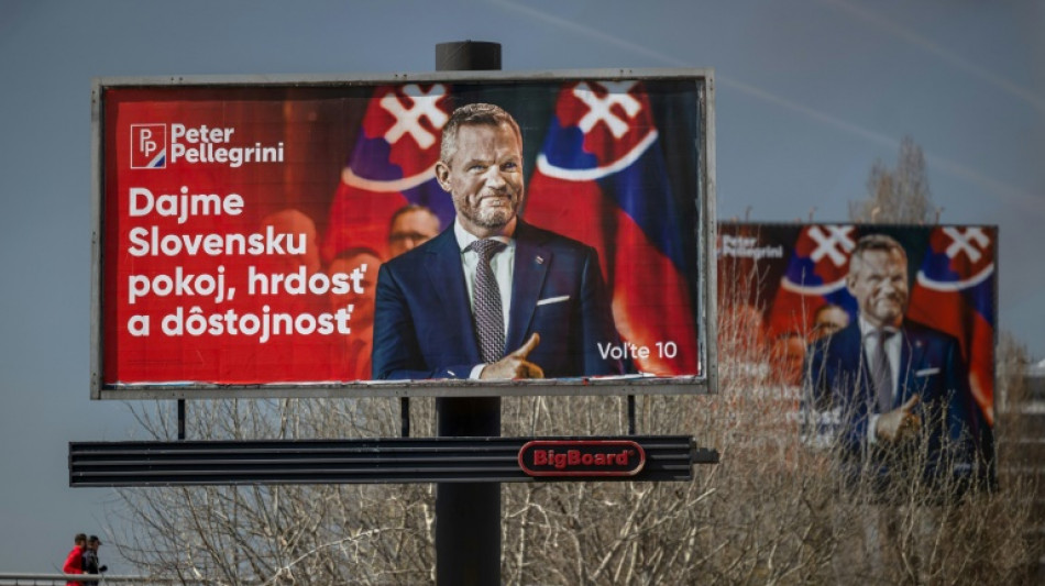 Eslov&aacute;quia elege presidente em meio &agrave; guerra na Ucr&acirc;nia