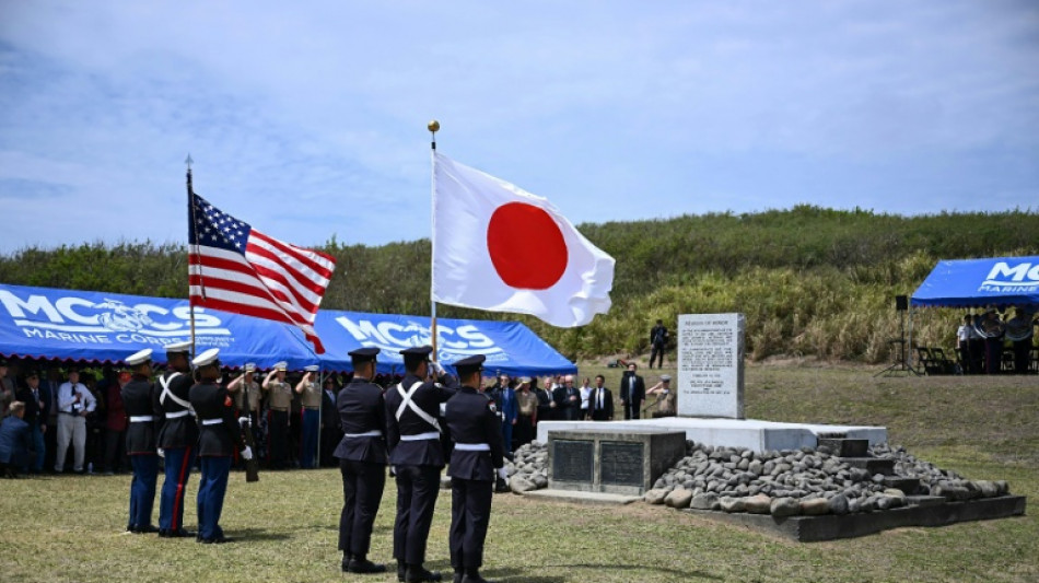 Japão e EUA relembram o 80º aniversário da batalha de Iwo Jima