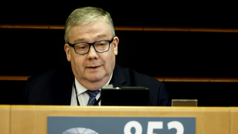 Corruption au Parlement europ&eacute;en: l'eurod&eacute;put&eacute; belge Tarabella inculp&eacute; et &eacute;crou&eacute;