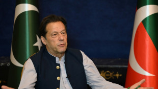 La polic&iacute;a pakistan&iacute; suspende el intento de detener al ex gobernante Khan