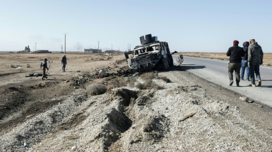 Ex&eacute;rcito s&iacute;rio refor&ccedil;a seus contingentes contra os curdos