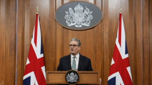 Los laboristas brit&aacute;nicos, criticados por eliminar la denominaci&oacute;n "Gobierno de Su Majestad"