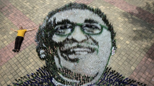 Garc&iacute;a M&aacute;rquez y el singular homenaje en vidrio que recibi&oacute; en Colombia  