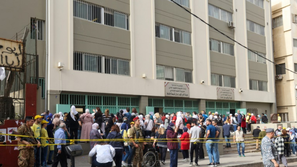 Libanesen w&auml;hlen inmitten schwerer Krise neues Parlament