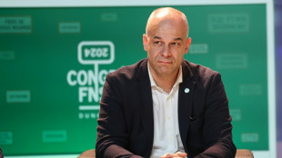 Lactalis r&eacute;duit sa collecte de lait: une "d&eacute;flagration" pour les &eacute;leveurs fran&ccedil;ais