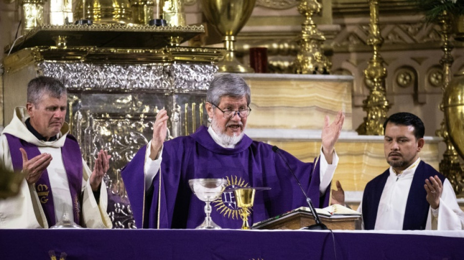 'Oremos todes': missas cat&oacute;licas pela inclus&atilde;o LGBTQIA+ na Cidade do M&eacute;xico