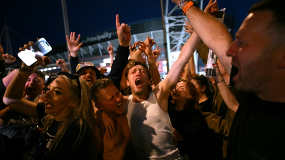 A Cardiff, les fans ivres de bonheur pour le retour "historique" d'Oasis sur scène