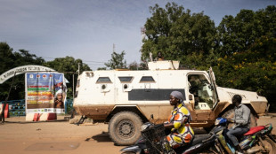 Burkina: l'arm&eacute;e ne reconna&icirc;t pas le coup d'Etat militaire, situation tendue &agrave; Ouagadougou 