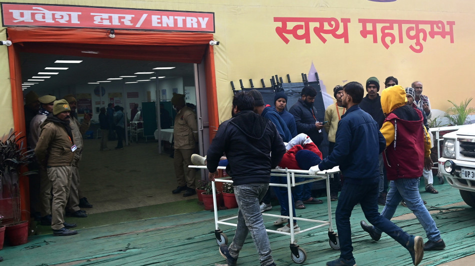 'Almeno 39 morti in calca a pellegrinaggio ind&ugrave;'