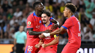 Ligue 1: le PSG réussit ses débuts, sans briller
