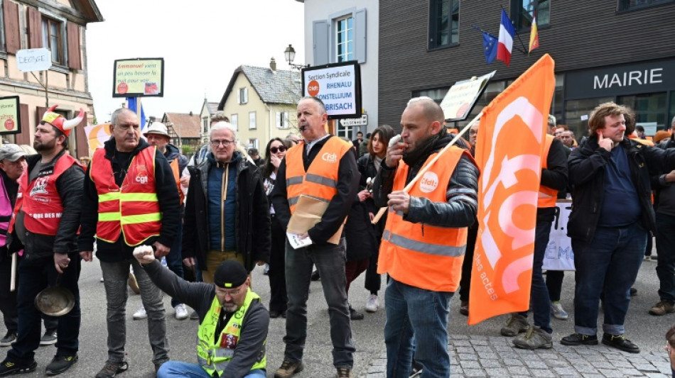 Los retos de Macron en sus 100 d&iacute;as para superar la crisis de las pensiones en Francia