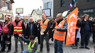 Los retos de Macron en sus 100 d&iacute;as para superar la crisis de las pensiones en Francia