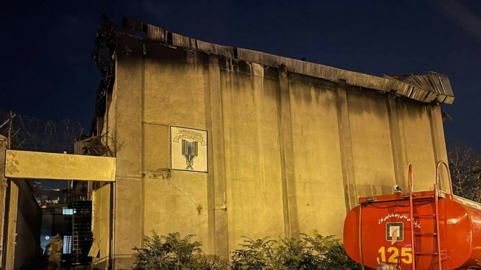 Cuatro reos muertos y decenas heridos en incendio en c&aacute;rcel iran&iacute; en plena ola de protestas