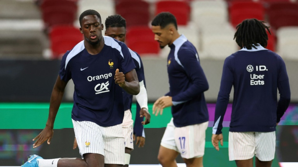 Equipe de France: Konat&eacute; regagne du terrain