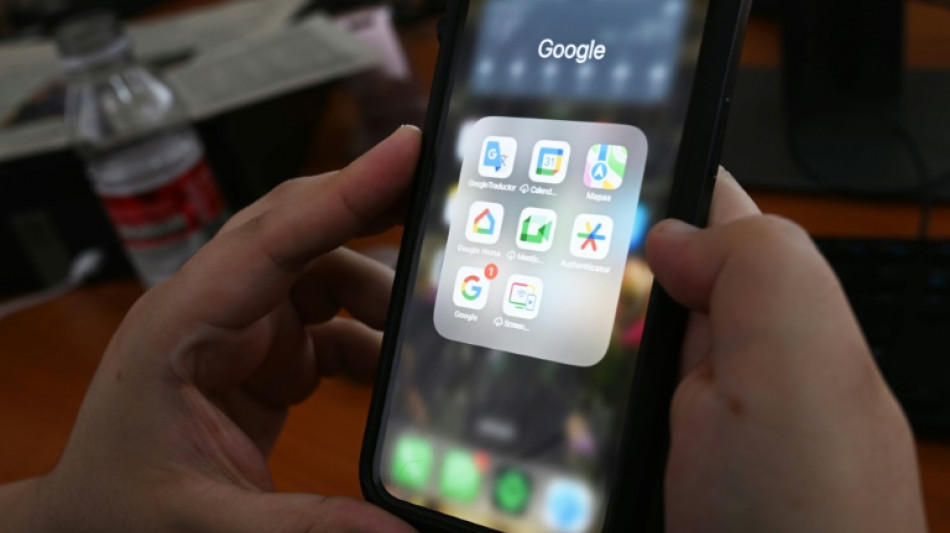 Gro&szlig;teil der Smartphone-Besitzer nutzt K&uuml;nstliche Intelligenz auf seinem Ger&auml;t