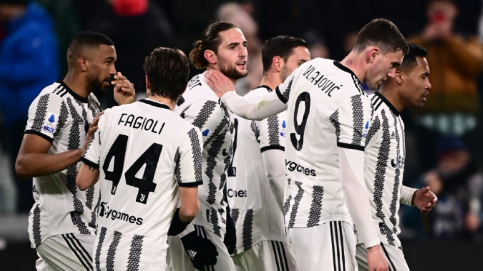 Rabiot fires Europe-chasing Juve past Samp, Roma's top four hopes dented