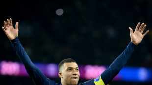 Mbappe breaks PSG goal record in win over Nantes 