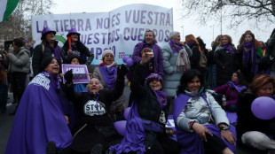 Decenas de miles de mujeres marchan en Espa&ntilde;a por sus derechos 