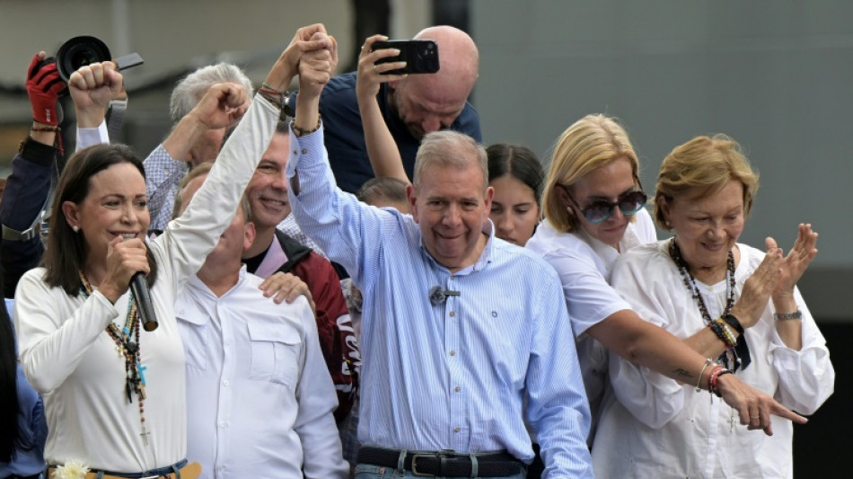 Rival de Maduro &eacute; amea&ccedil;ado de pris&atilde;o se n&atilde;o cumprir nova convoca&ccedil;&atilde;o do MP
