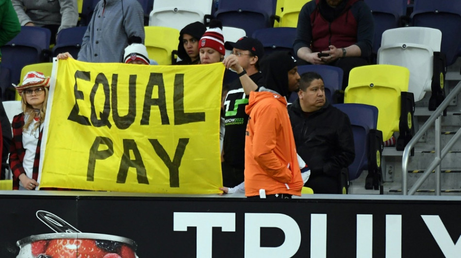 Umfrage FH Dortmund: Minderheit der M&auml;nner f&uuml;r Equal Pay