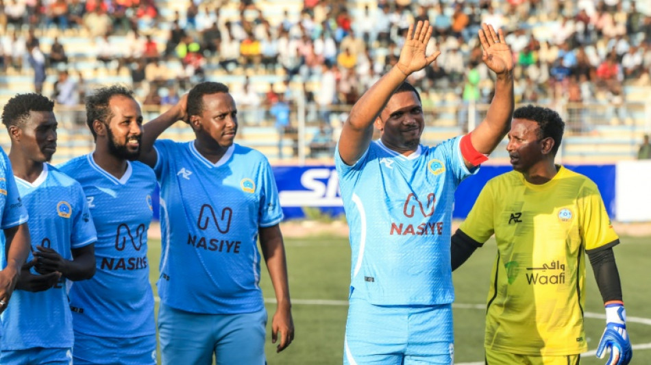 Eto'o, Adebayor et Okocha jouent en Somalie pour "changer la perception" du pays