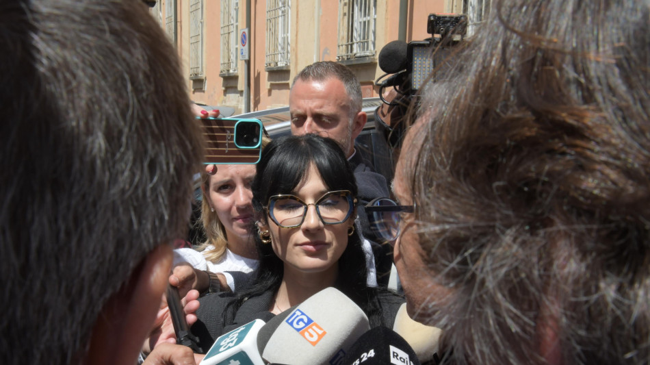 Difesa, Sempio frequent&ograve; anche scale e taverna casa Poggi