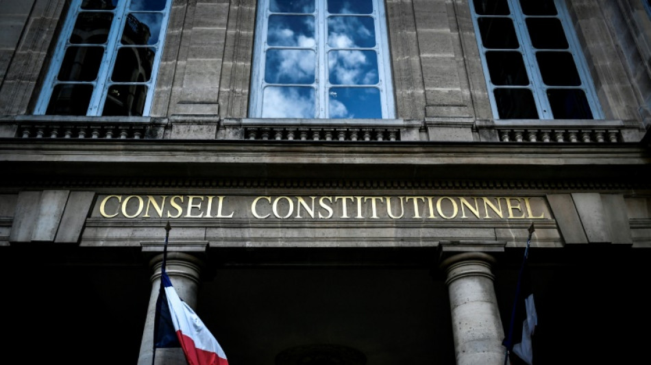 Loi immigration: la droite d&eacute;faite part en guerre contre le Conseil constitutionnel