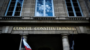 Loi immigration: la droite d&eacute;faite part en guerre contre le Conseil constitutionnel