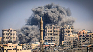 Israel beschie&szlig;t weiter den Gazastreifen - und zwei gro&szlig;e Flugh&auml;fen in Syrien