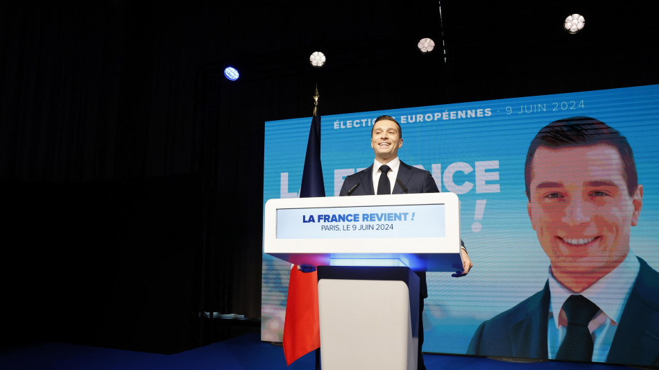 Bardella, 'Macron &egrave; sconfitto, convochi le elezioni'