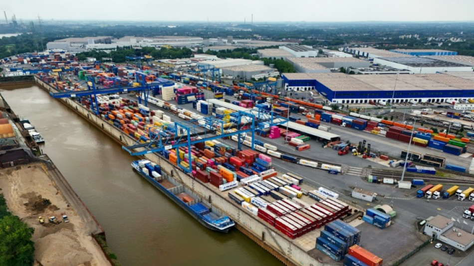 Verbesserte Konjunktur: Wirtschaftsinstitute heben Wachstumsprognosen deutlich