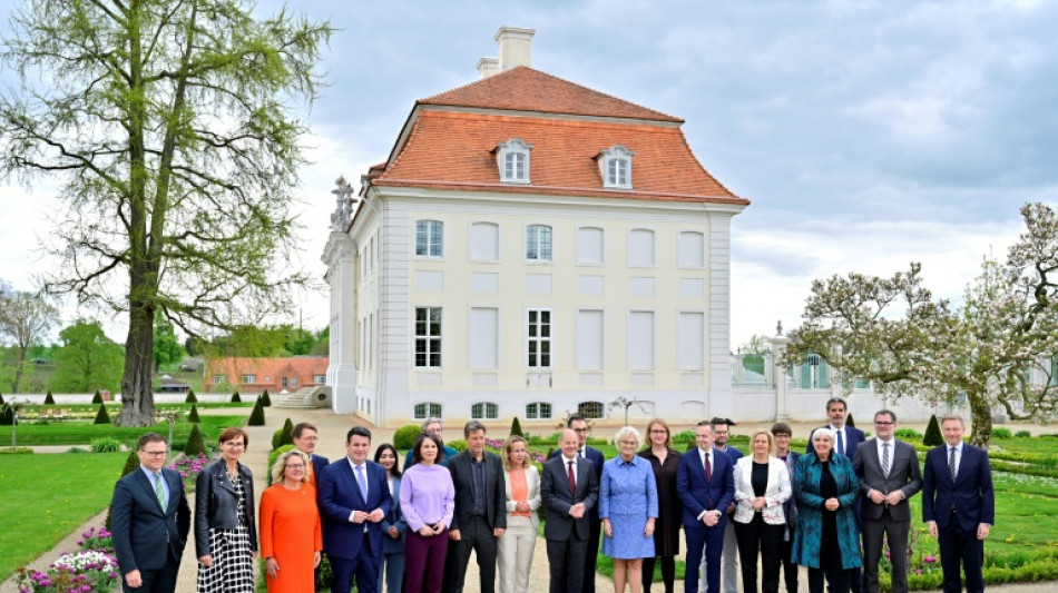 "Ampel" streitet vor Kabinettsklausur &uuml;ber Kindergrundsicherung und Autobahnbau