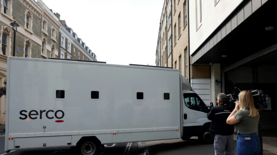 Condenado a nueve a&ntilde;os de prisi&oacute;n un hombre que quiso matar a Isabel II con una ballesta