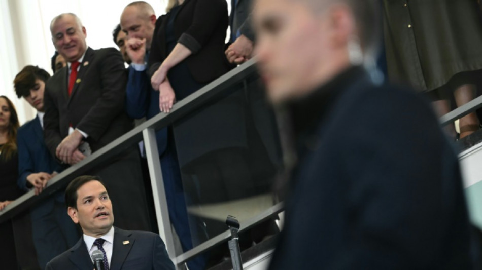 Marco Rubio viaja a Am&eacute;rica Latina con un garrote