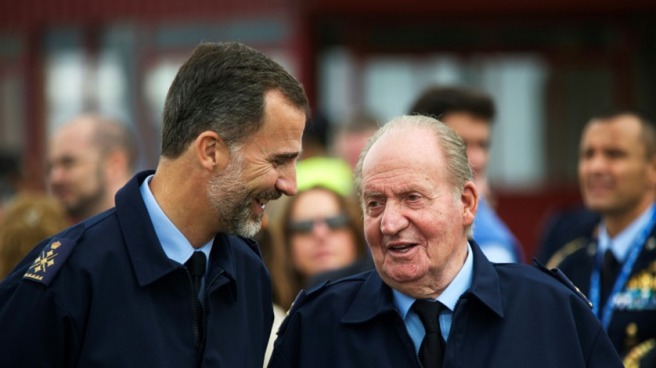 Juan Carlos I "cuenta los d&iacute;as" para regresar a Espa&ntilde;a, dice su bi&oacute;grafa francesa