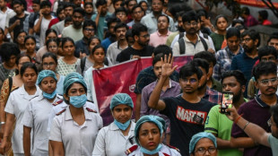 En Inde, des milliers de manifestants en col&egrave;re apr&egrave;s le viol et le meurtre d'une m&eacute;decin