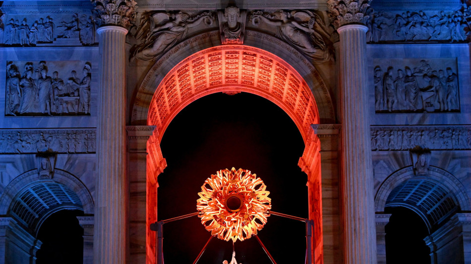 Milano Cortina: Compagnoni e Tomba in lacrime, '&egrave; un'emozione unica'