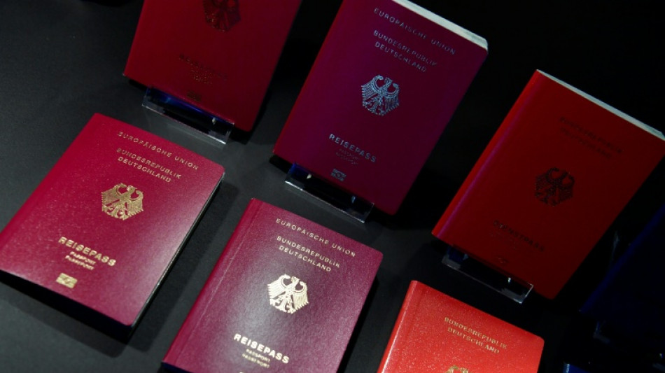 SPD weist Unions-Vorsto&szlig; zu Abschaffung von Doppel-Pass zur&uuml;ck