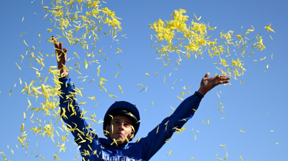 Buick and Appleby rule again in English 2000 Guineas 