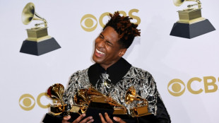 Jon Batiste, fen&oacute;meno del jazz y gran triunfador de los Grammy