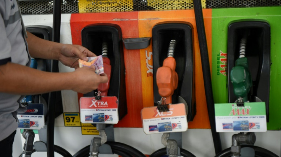 La AIE teme un fuerte "impacto" de la guerra de Ucrania en la oferta mundial de petr&oacute;leo