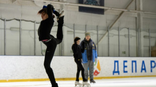 A Kiev, sauts et pirouettes sur glace en d&eacute;pit des alertes a&eacute;riennes