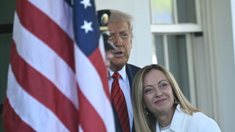 Trump strebt Zoll-Deal mit EU an - Meloni nennt USA "verl&auml;sslichen Partner"